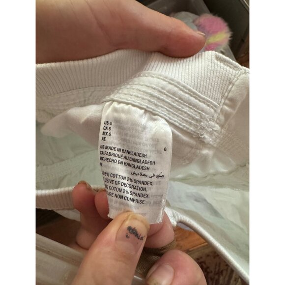 Style & Co Women solid White Cargo Capri Pants Size 6 READ - Picture 4 of 4